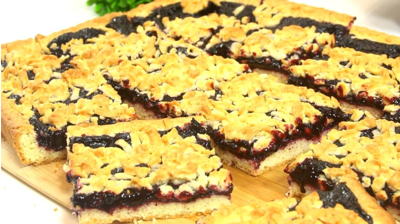 Пирог с ягодами: как удивить всех новым рецептом