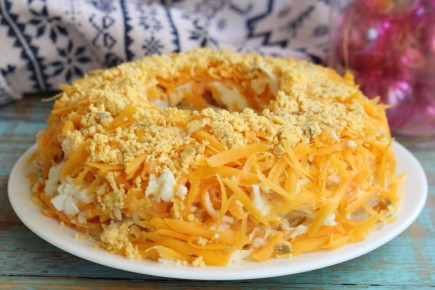 Салат с жареным куриным филе: новый взгляд на классику