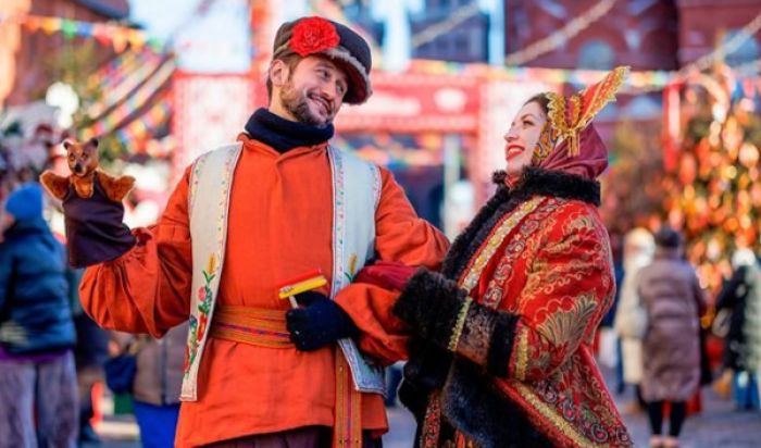 Масленица приходит в ЮЗАО: четыре района присоединились к празднику