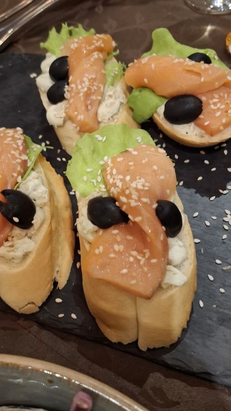 Вкуснейшие праздничные бутерброды на багете