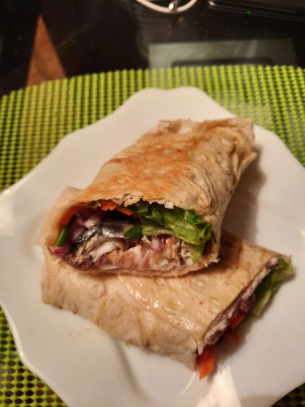 Необычная шаурма с запеченной скумбрией: новый взгляд на любимое блюдо