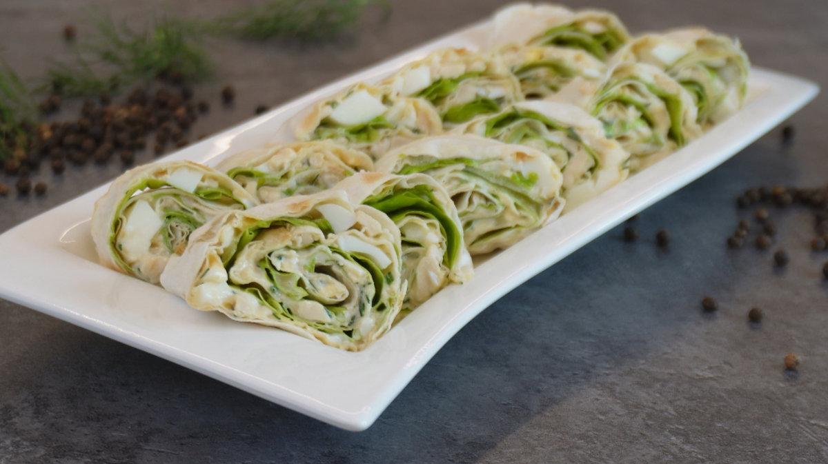 Вкусная закуска из лаваша за пять минут: простой рецепт