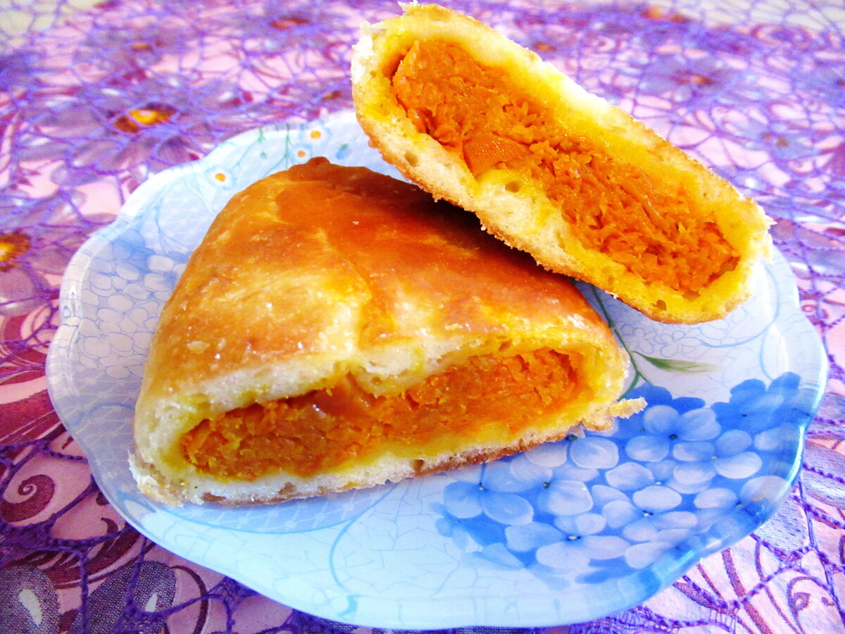 Воскресные пирожки с морковью: неповторимый вкус детства