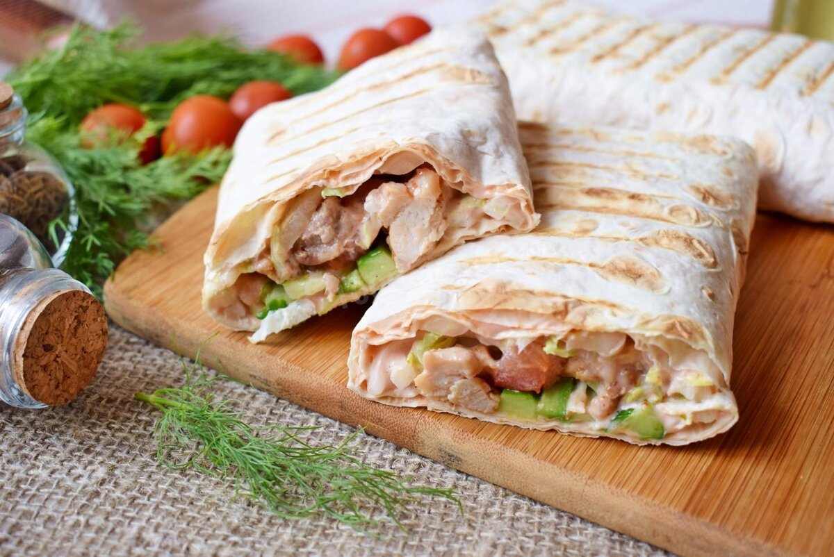 Как приготовить идеальную домашнюю шаурму: секреты и рецепты