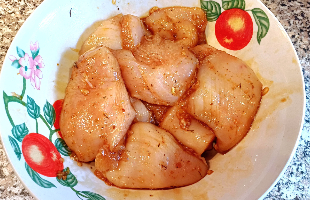 Кулинарная симфония на обеденном столе