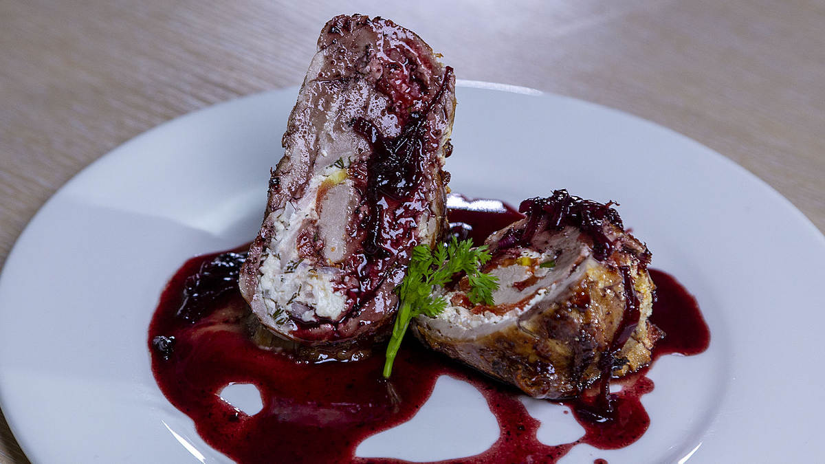 Сочный рулет из свиной вырезки: идеальный рецепт для вашего стола