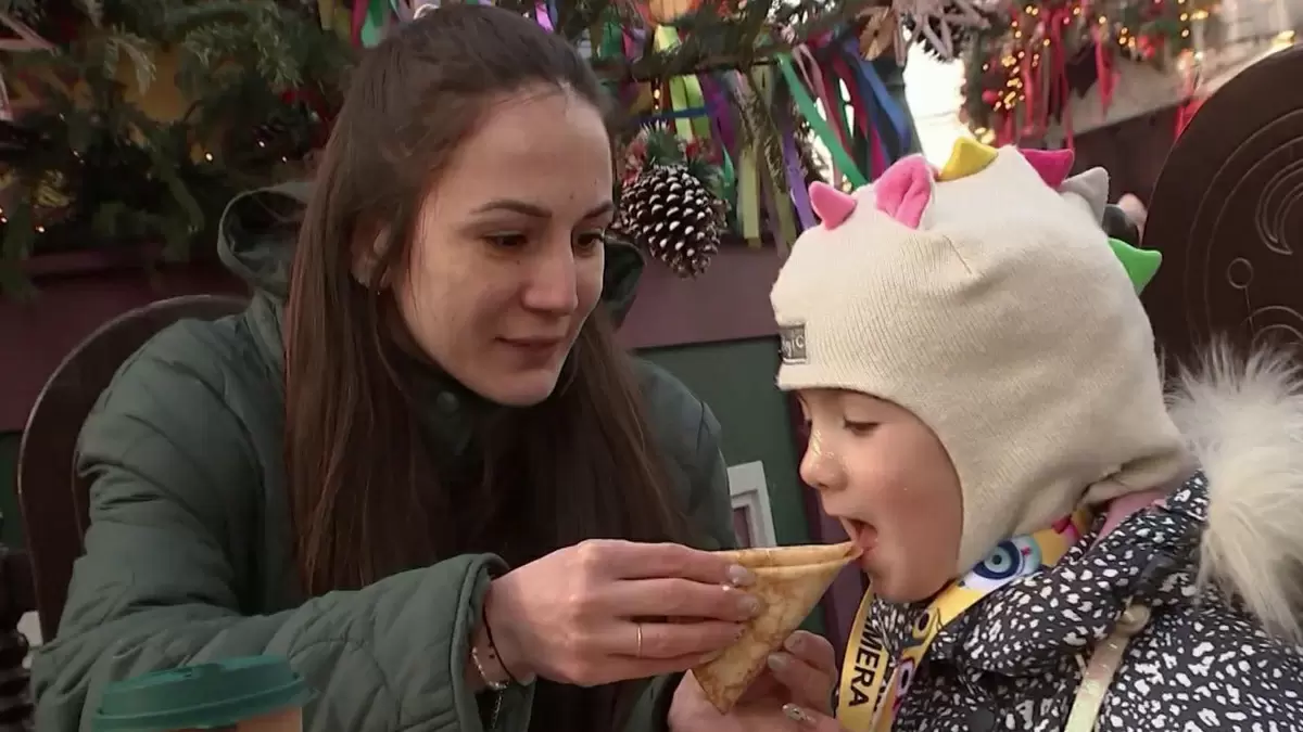 Сметана, икра и сгущенное молоко: из чего самые вкусные блины на Масленицу