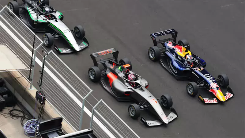 Победа Фельбермайер в увлекательной гонке F1 Academy в Шанхае