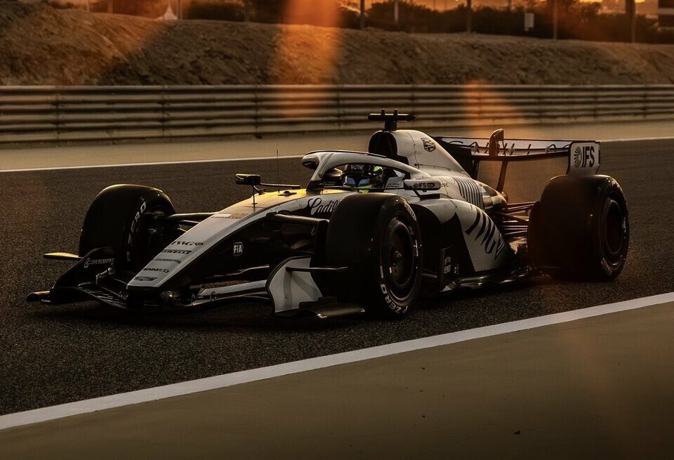 ������ ������ ����������� ���� ��� Cadillac � ������ 2026