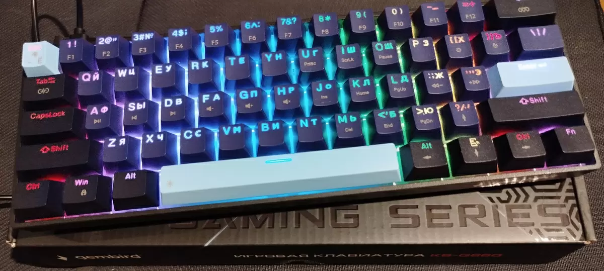 Обзор механической проводной клавиатуры Gembird KB-G860