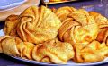 Блины-мешочки: необычные начинкы для вашего стола