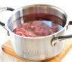 Грех непротестовать: свекольник с мясом – зимой это лучшее решение для согревающего обеда